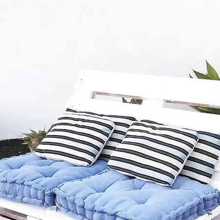 - Coastal Comfort 公寓 *